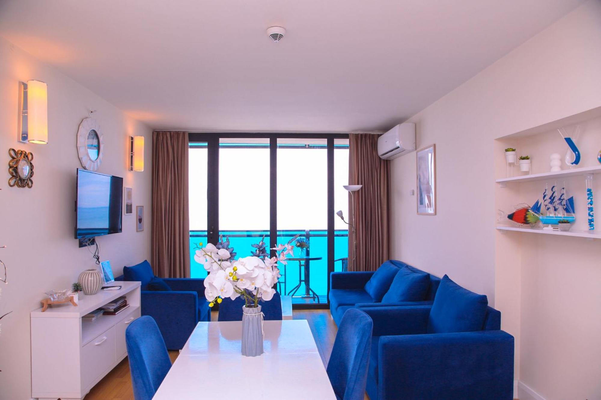 Relax And Unwind Premier Sea View Aparthotel In باتومي المظهر الخارجي الصورة