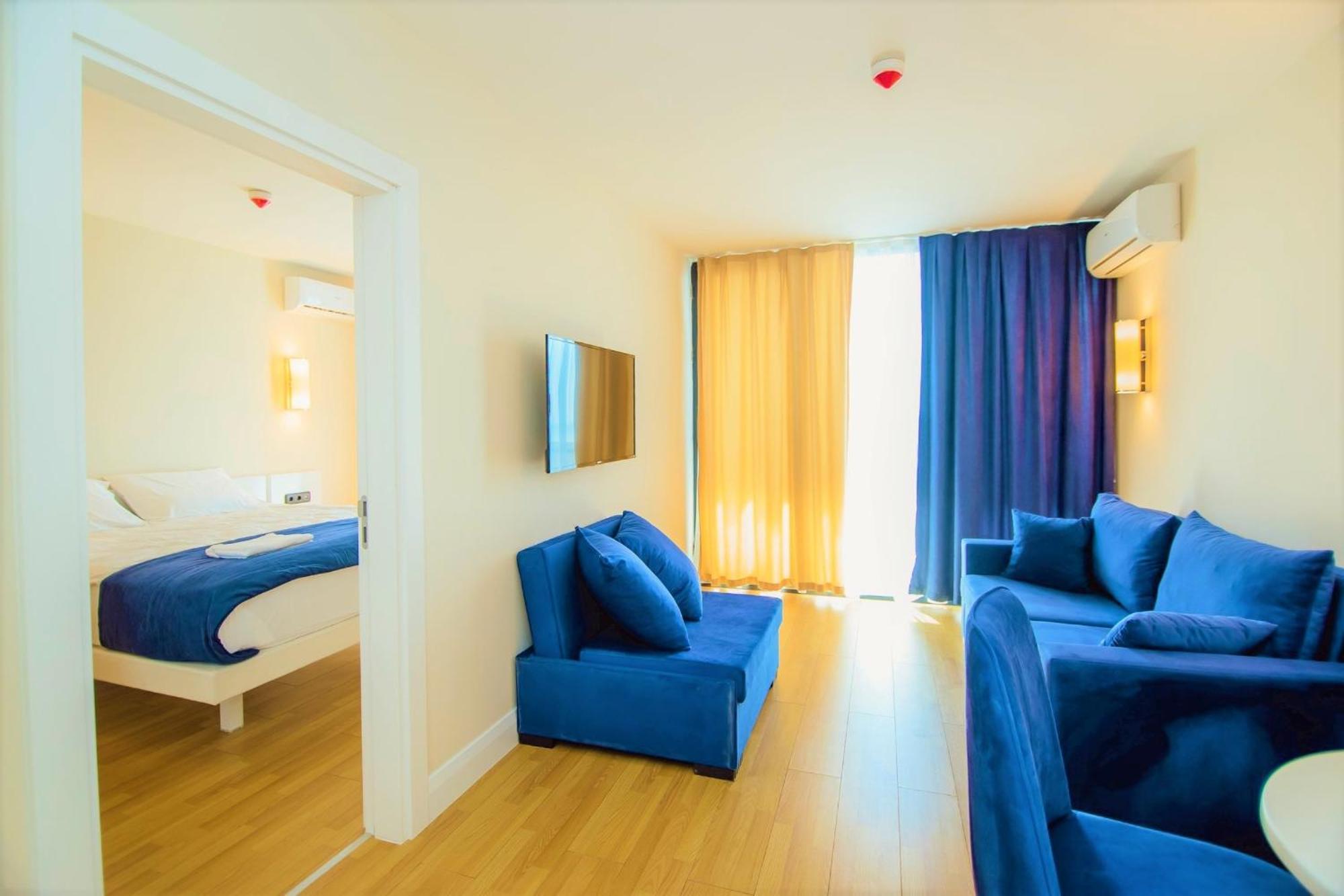 Relax And Unwind Premier Sea View Aparthotel In باتومي المظهر الخارجي الصورة