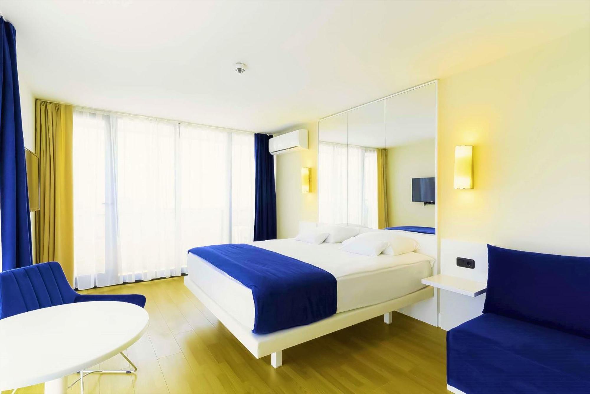Relax And Unwind Premier Sea View Aparthotel In باتومي المظهر الخارجي الصورة